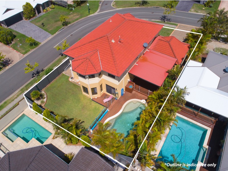 124 Crestwood Drive, Molendinar QLD 4214