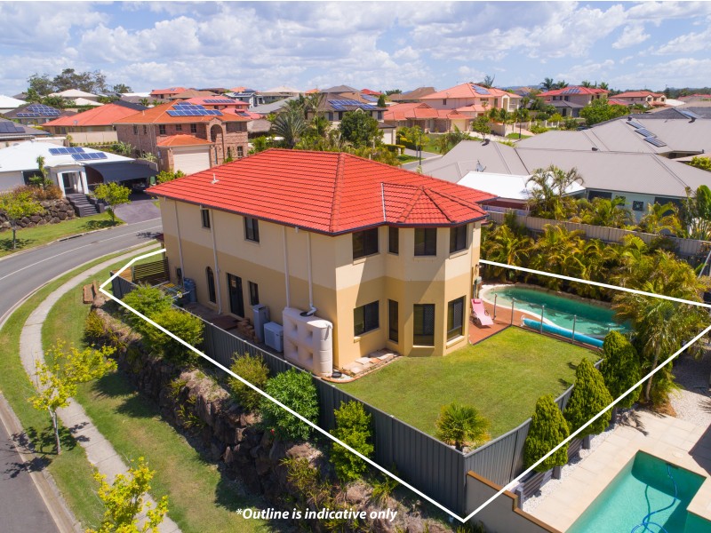 124 Crestwood Drive, Molendinar QLD 4214