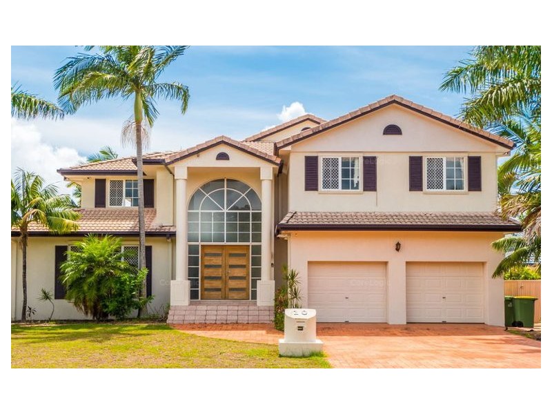 10 Wollundry Place, Mermaid Waters QLD 4218