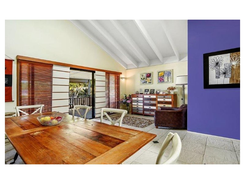 5 Butterfly Court, Benowa QLD 4217