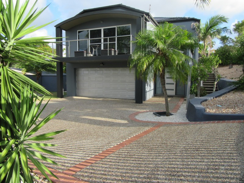 Parkwood QLD 4214