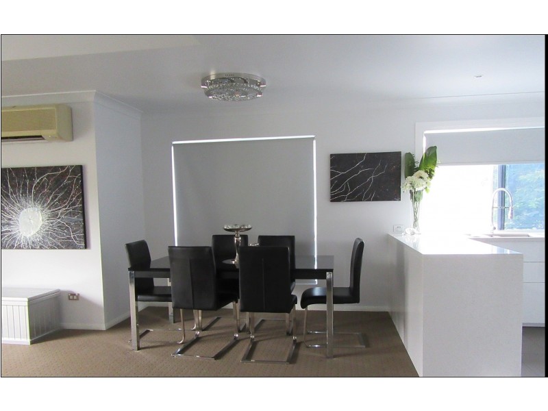 Parkwood QLD 4214