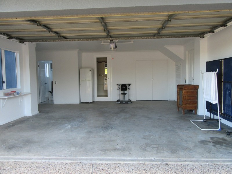 Parkwood QLD 4214