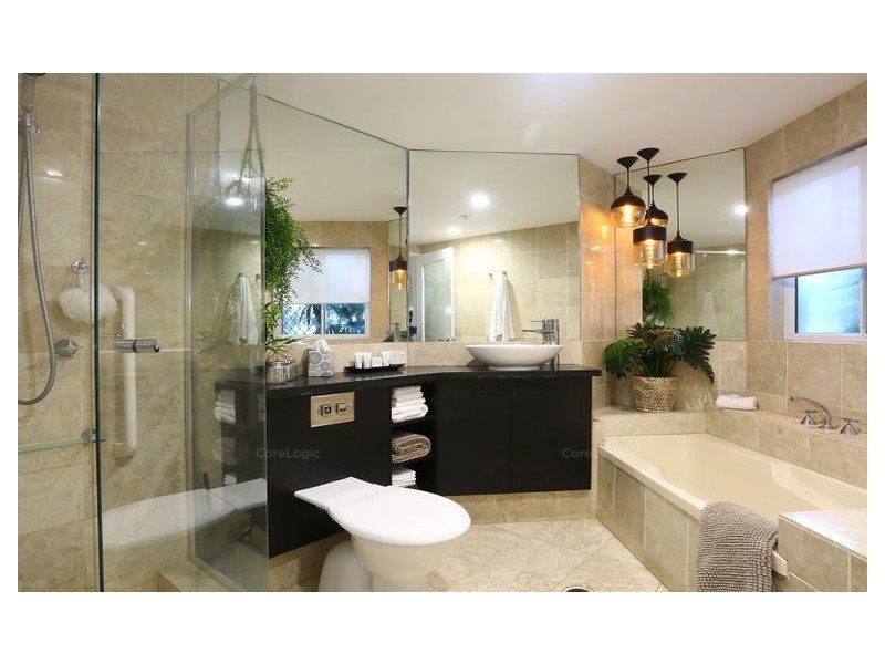 4/19 Riverview Parade, Surfers Paradise QLD 4217