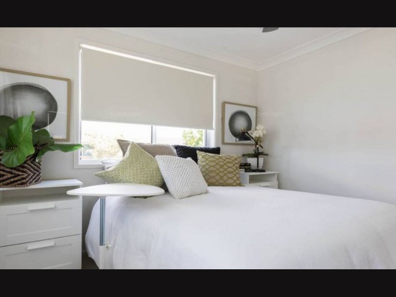 2/54 Darrambal Street, Chevron Island QLD 4217