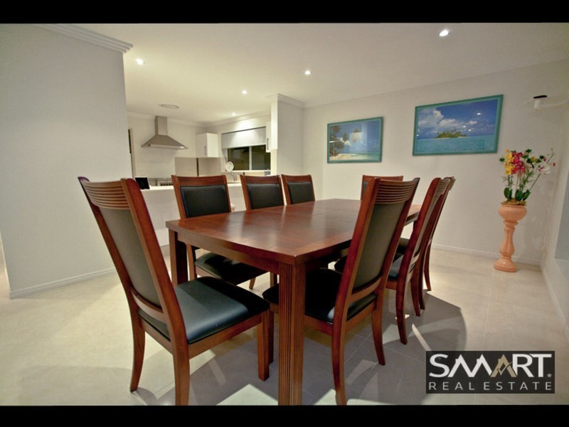 7A Vespa Crescent, Bundall QLD 4217