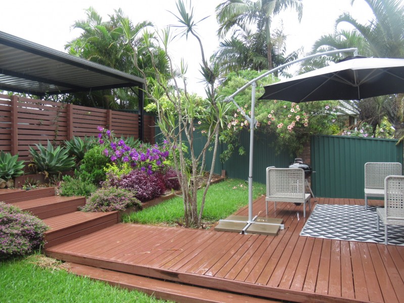 1/8 Onyx Court, Carrara QLD 4211