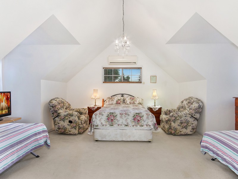 36 Paddington Drive, Carrara QLD 4211