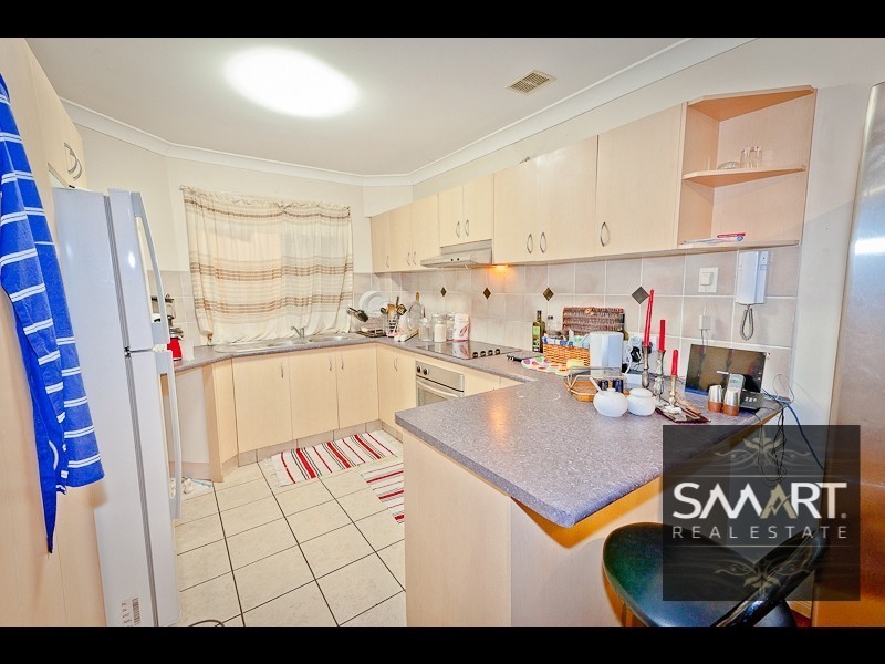 7/94-100 Pohlman Street, Southport QLD 4215