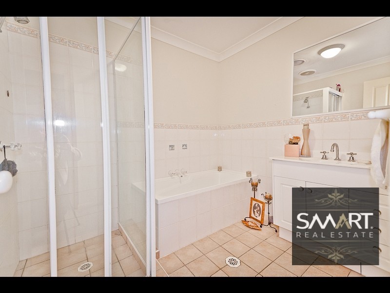 7/94-100 Pohlman Street, Southport QLD 4215