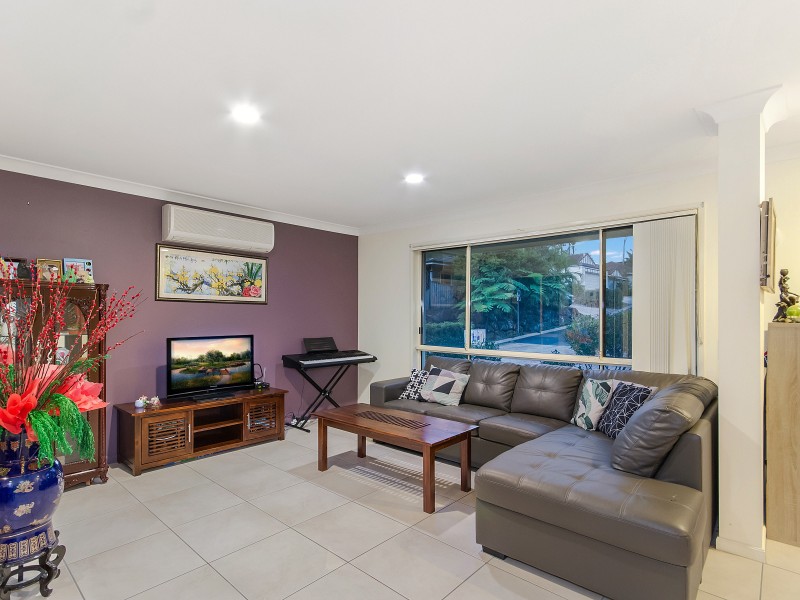 15/1-3 Freda Street, Ashmore QLD 4214