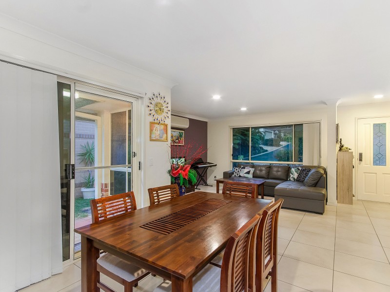 15/1-3 Freda Street, Ashmore QLD 4214