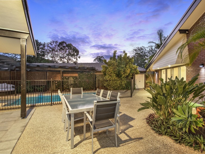 111 Alison Road, Carrara QLD 4211