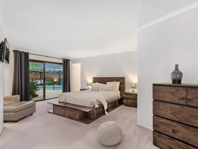 111 Alison Road, Carrara QLD 4211