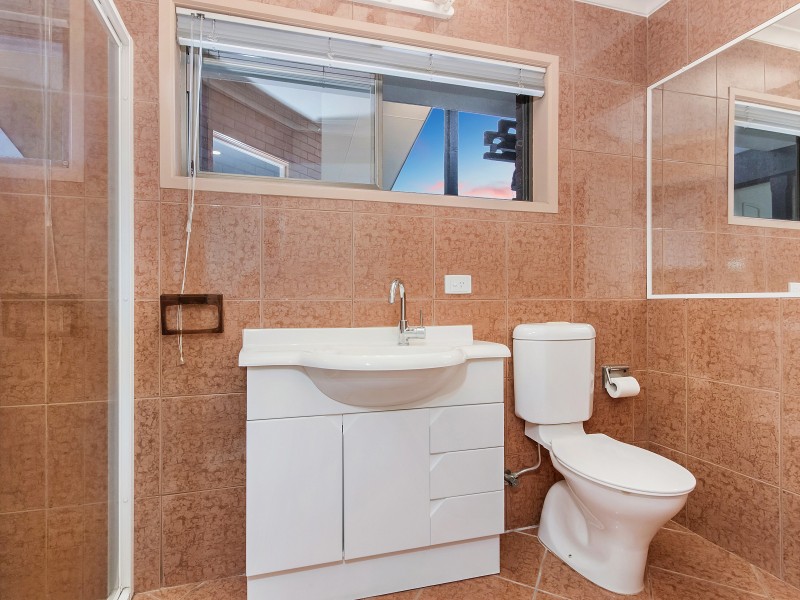 111 Alison Road, Carrara QLD 4211