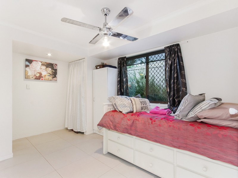 31 Hickey Way, Carrara QLD 4211