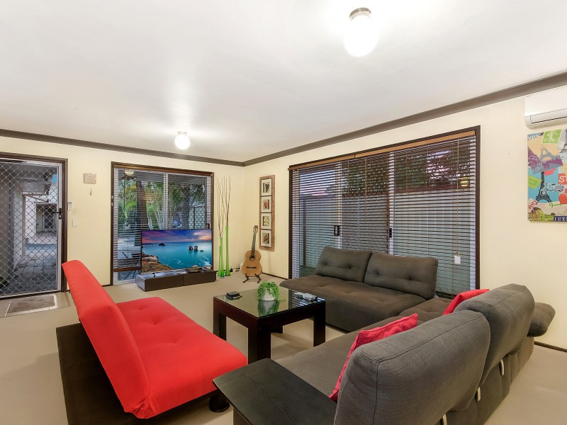 92/128 Benowa Road, Southport QLD 4215