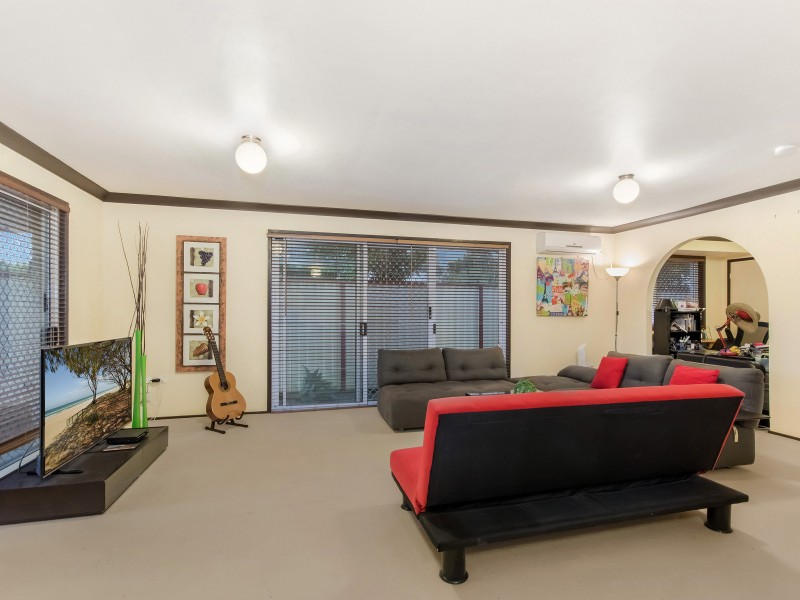 92/128 Benowa Road, Southport QLD 4215