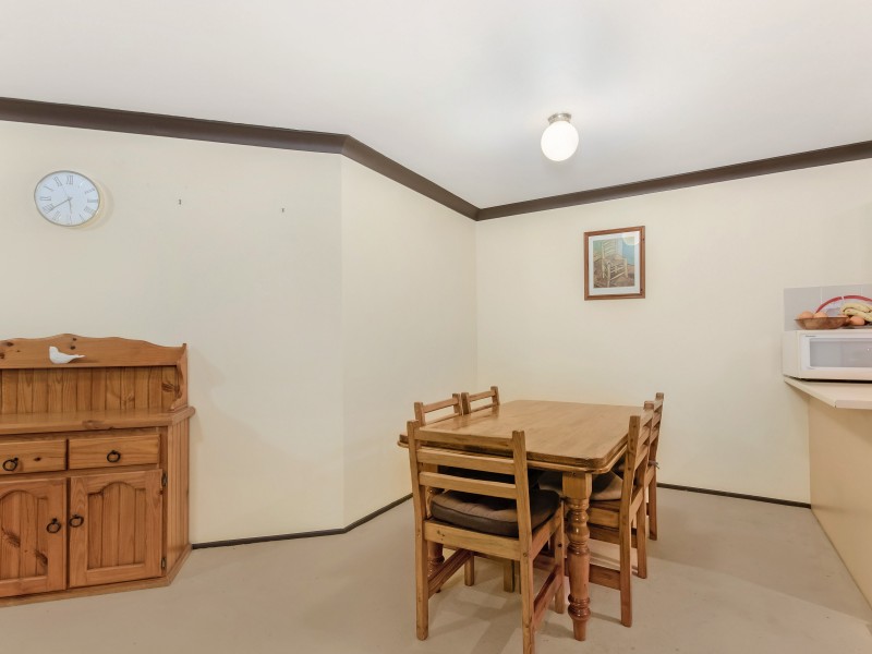 92/128 Benowa Road, Southport QLD 4215