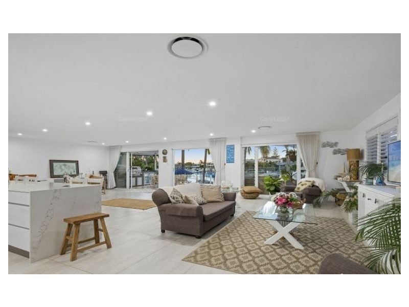 Isle Of Capri QLD 4217