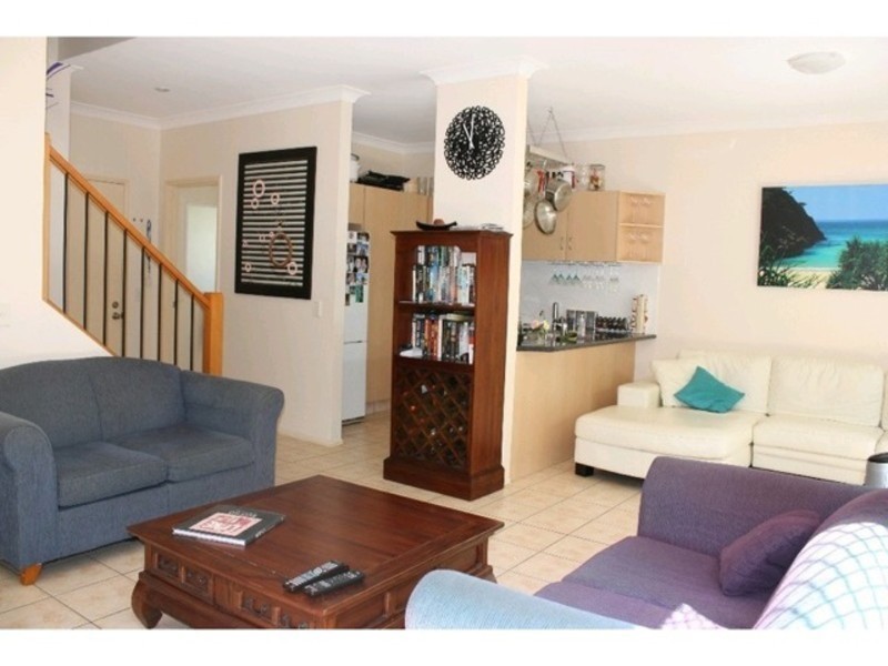 6/25 Blake Street, Southport QLD 4215