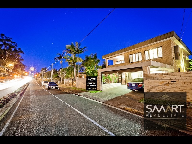 108 Slatyer Avenue, Bundall QLD 4217