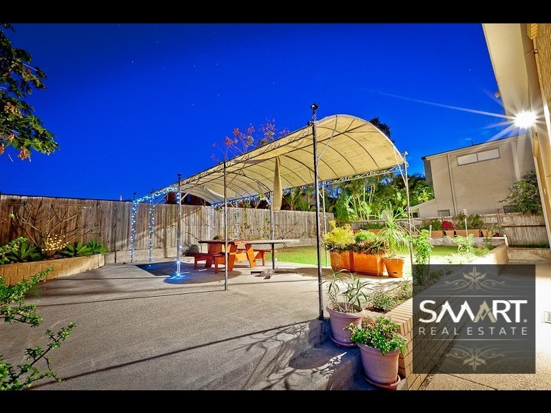 108 Slatyer Avenue, Bundall QLD 4217