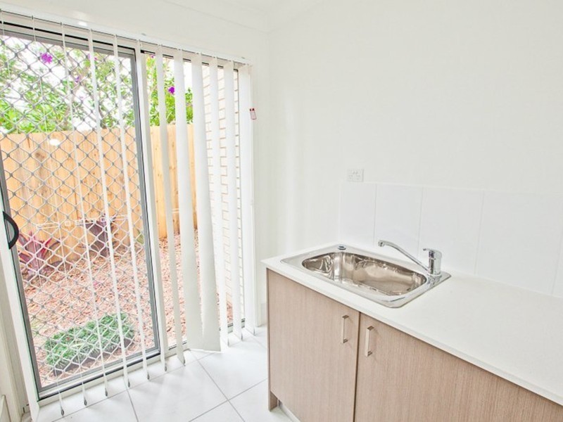 1/13 Nerang-Broadbeach Road, Nerang QLD 4211