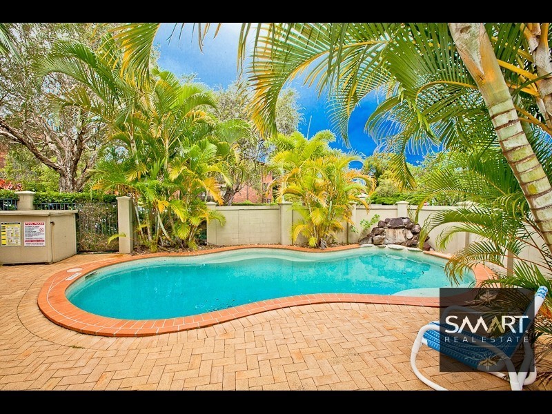 12/25 Chester Terrace, Southport QLD 4215