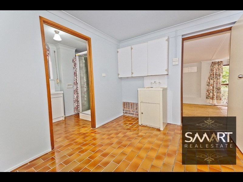 1/80 Ridgeway Ave, Southport QLD 4215