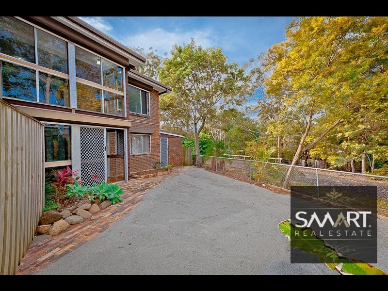 1/80 Ridgeway Ave, Southport QLD 4215