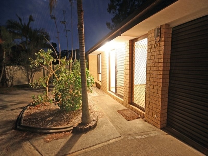 13/11 Hoya Court, Labrador QLD 4215