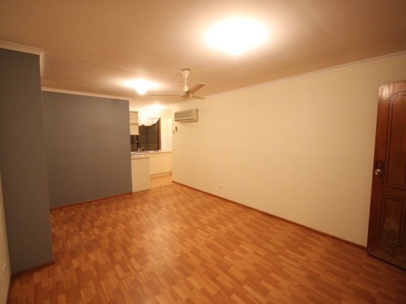 13/11 Hoya Court, Labrador QLD 4215