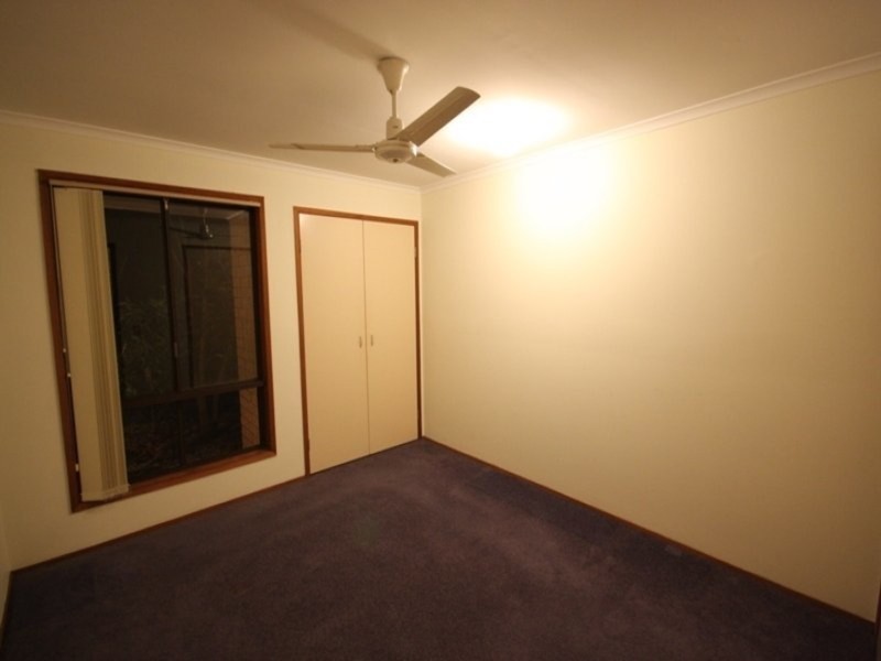 13/11 Hoya Court, Labrador QLD 4215