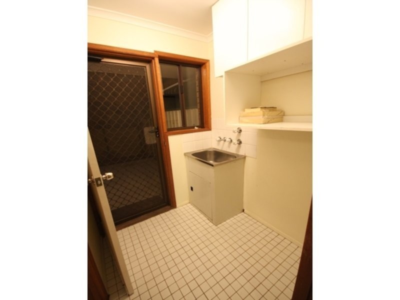 13/11 Hoya Court, Labrador QLD 4215
