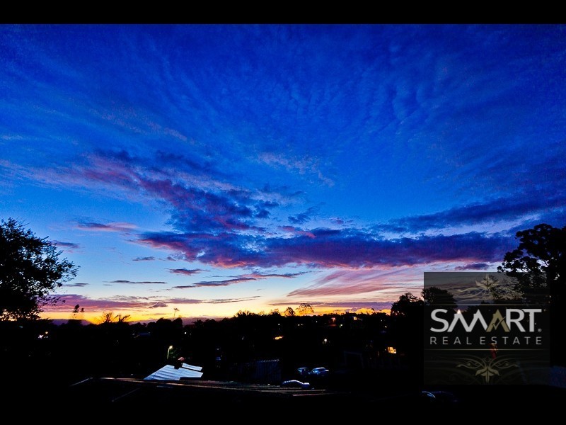 4 Tallowood Rd, Ashmore QLD 4214