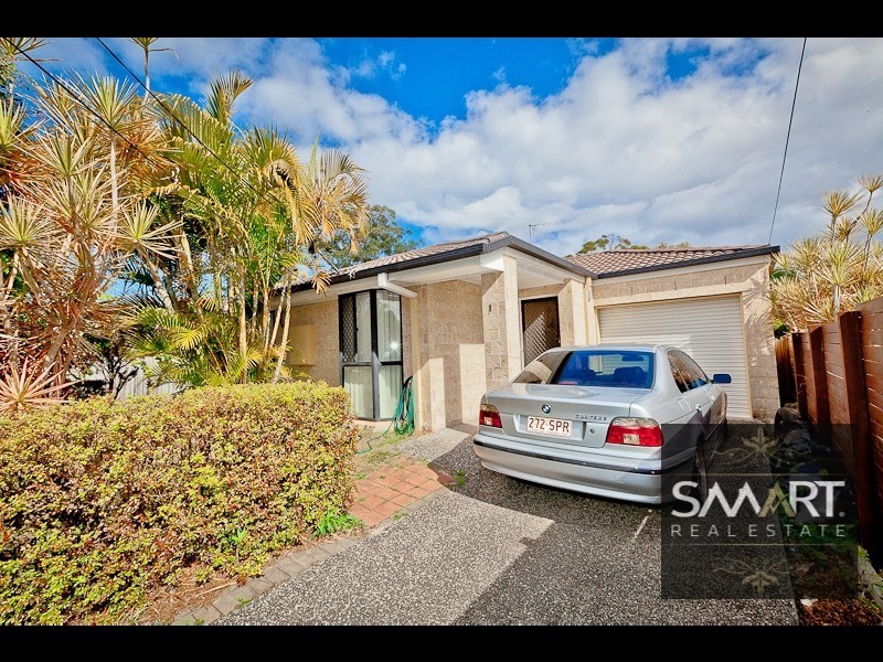 1/24 Terrigal Crescent, Southport QLD 4215