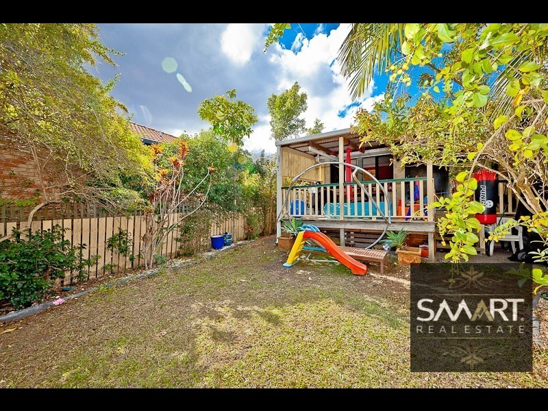 1/24 Terrigal Crescent, Southport QLD 4215