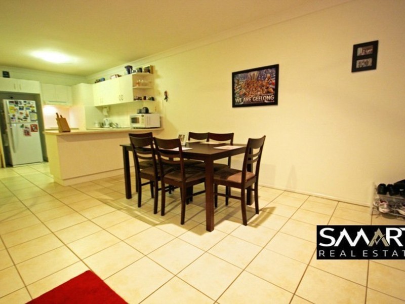 1/24 Terrigal Crescent, Southport QLD 4215