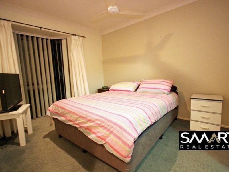 1/24 Terrigal Crescent, Southport QLD 4215