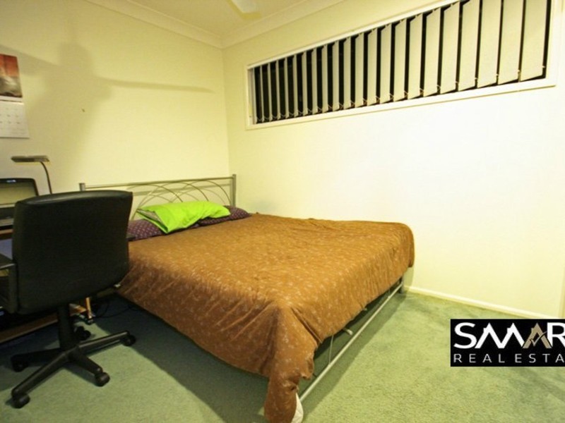 1/24 Terrigal Crescent, Southport QLD 4215