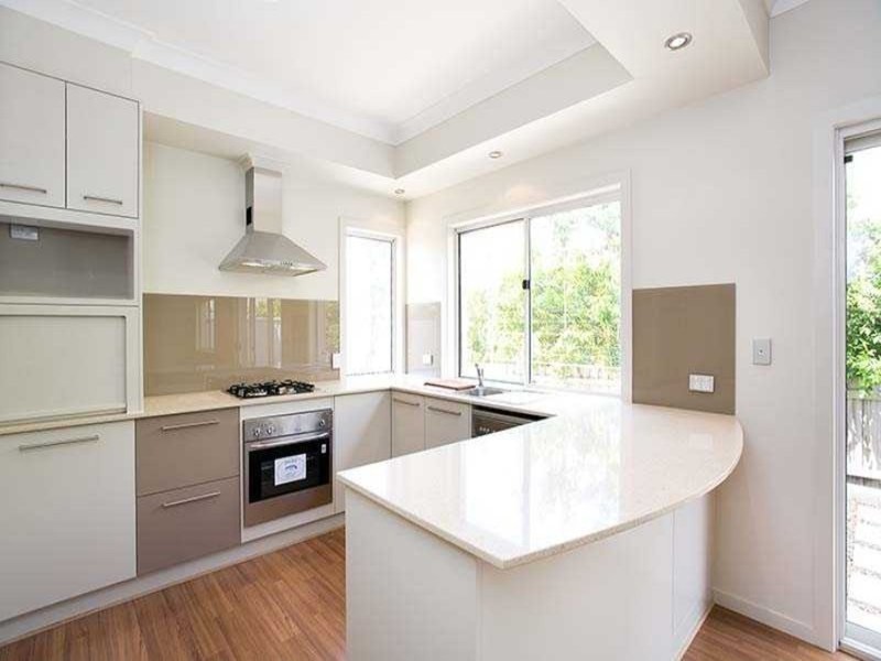 4/2 Ward Street, Southport QLD 4215