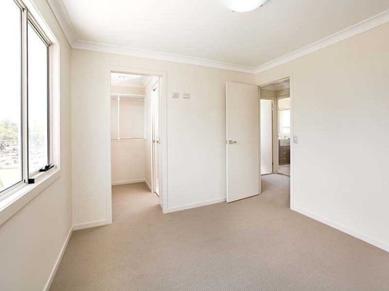 4/2 Ward Street, Southport QLD 4215