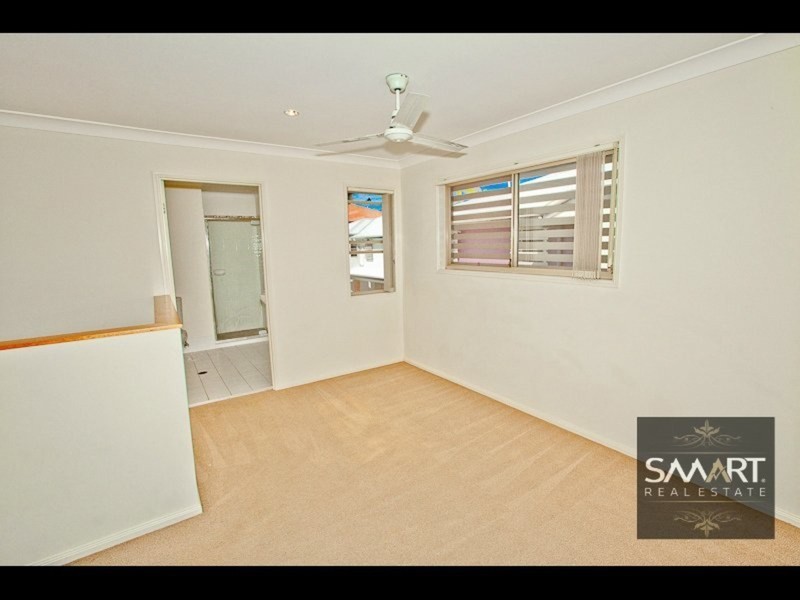 9/32-34 Margaret Street, Southport QLD 4215