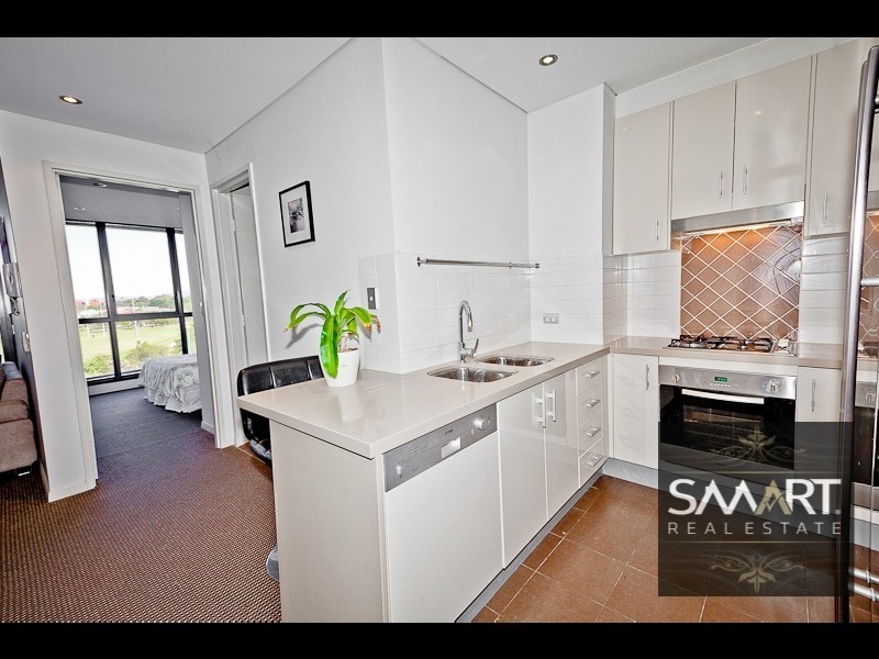 804/2 Aqua Street, Southport QLD 4215