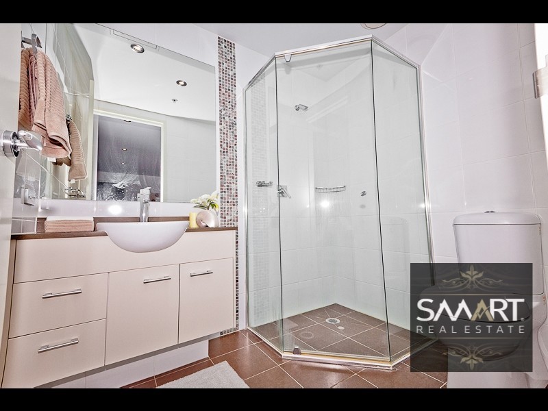 804/2 Aqua Street, Southport QLD 4215