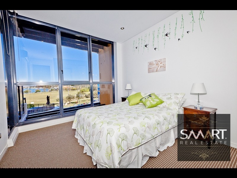 804/2 Aqua Street, Southport QLD 4215