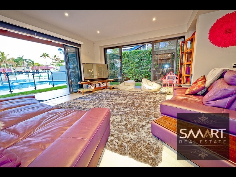 3 Inga Avenue, Bundall QLD 4217