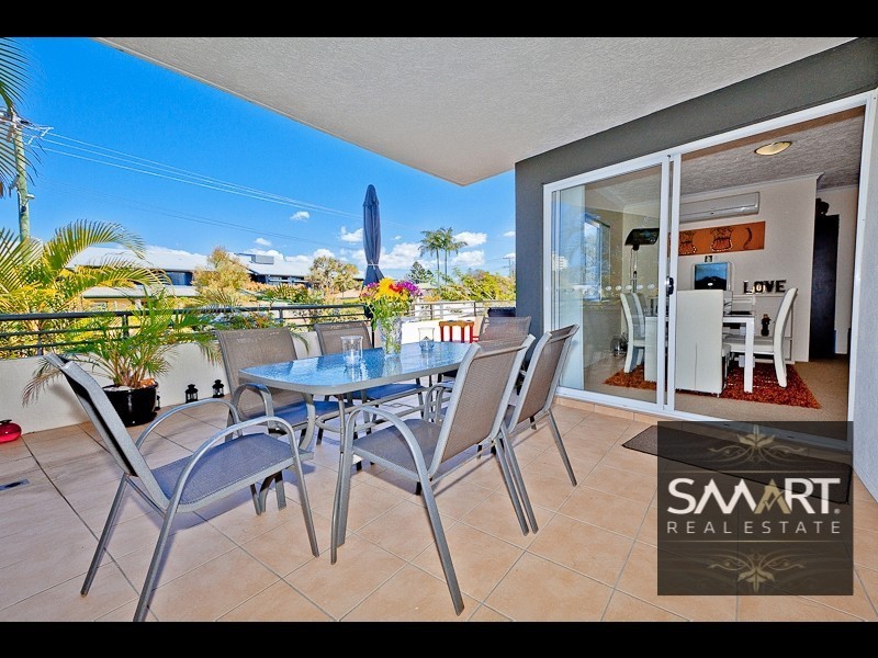 2/4 Proud Street, Labrador QLD 4215