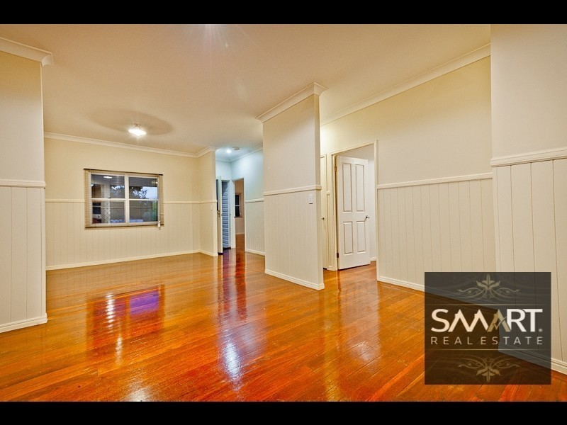 1/143 Johnston Street, Southport QLD 4215